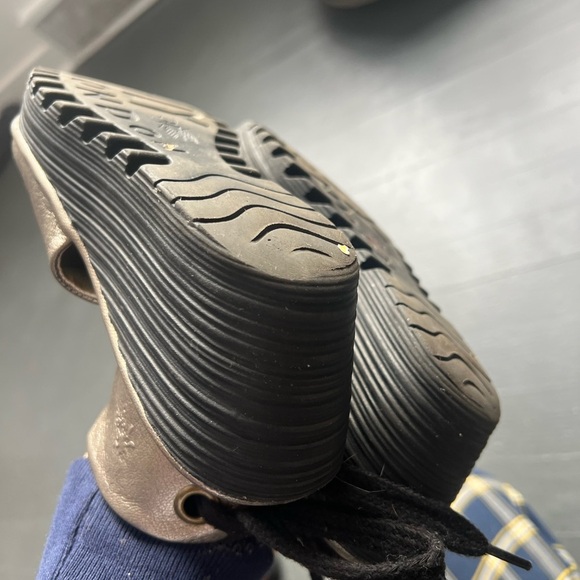 Fly London Ylva Lace Up Silver Metallic Sandals, size 37 - Picture 4 of 7